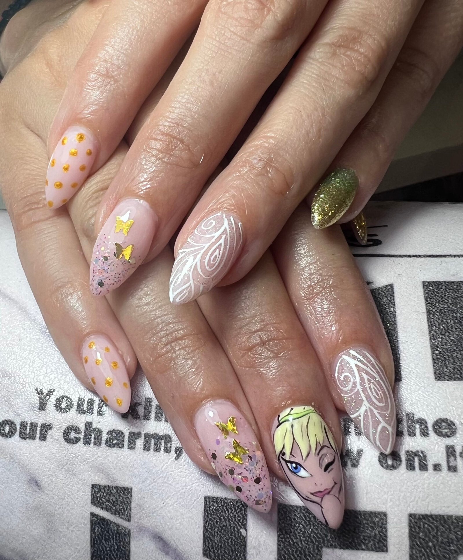 Foto de uñas personalizadas